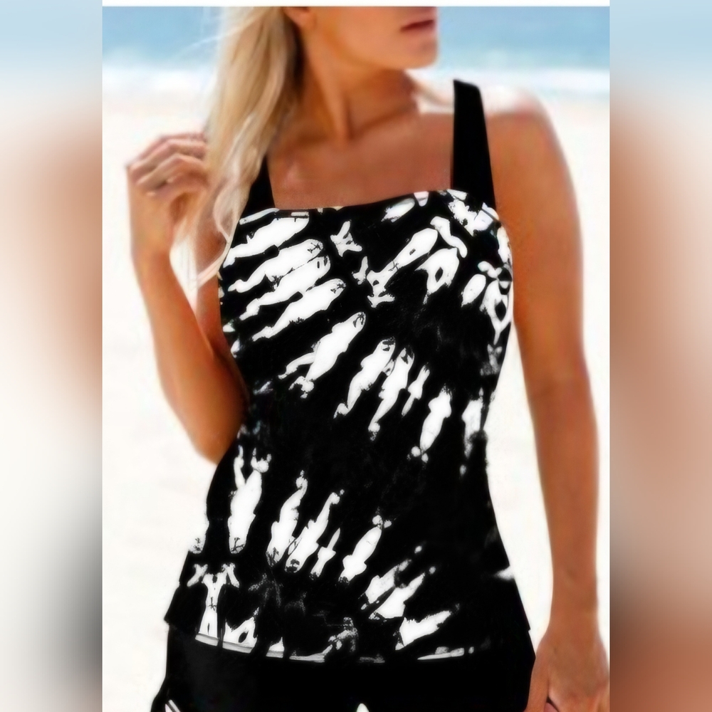 Tie dye black, white, dark blue tankini swim top Size Large